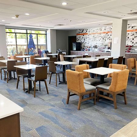 La Quinta Inn & Suites By Wyndham-Albany Ga Екстериор снимка