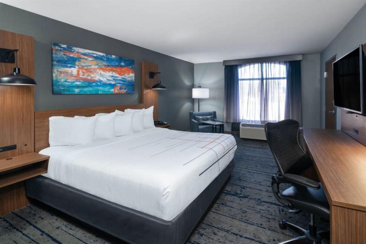 La Quinta Inn & Suites By Wyndham-Albany Ga Екстериор снимка