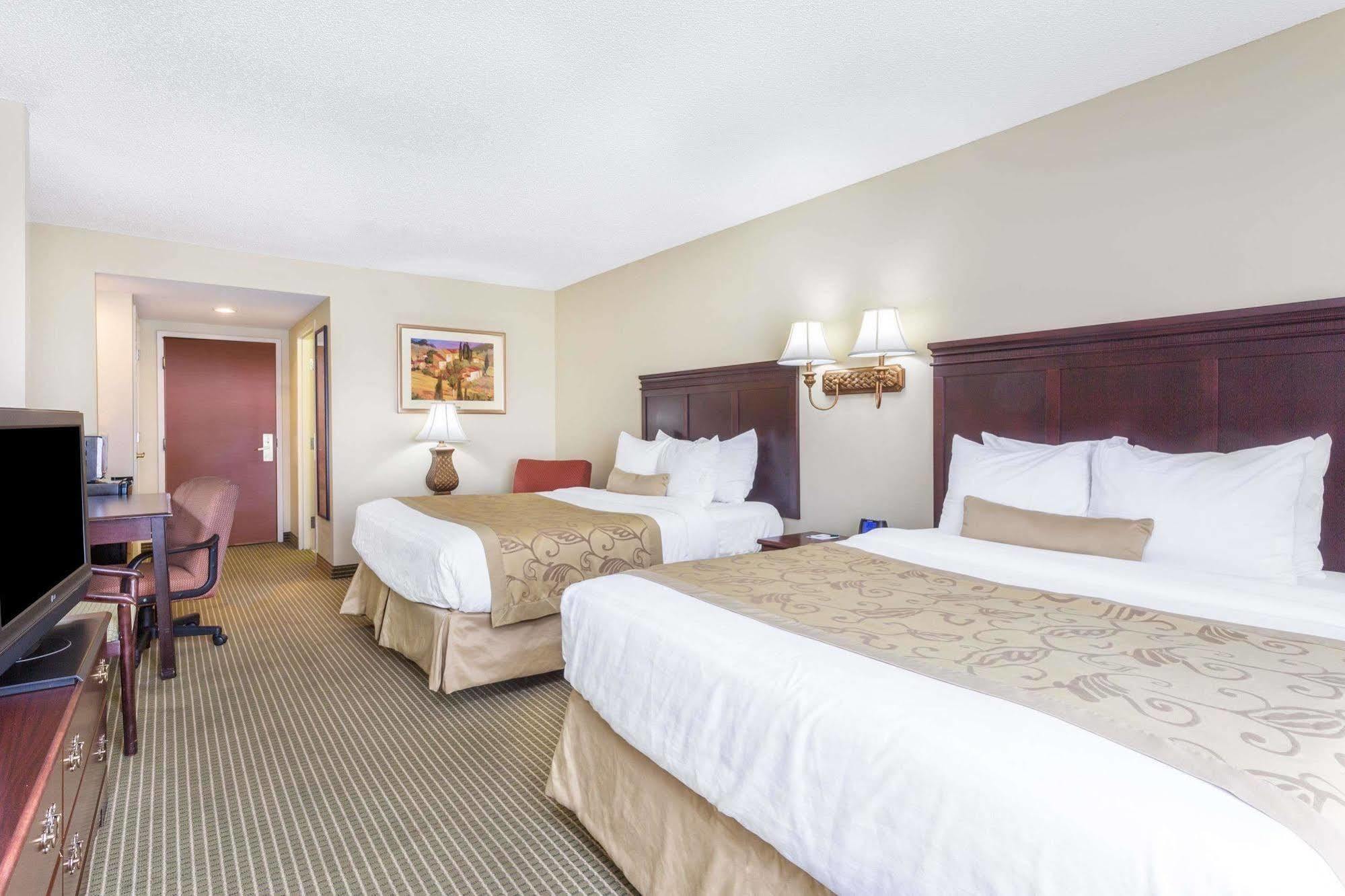 La Quinta Inn & Suites By Wyndham-Albany Ga Екстериор снимка